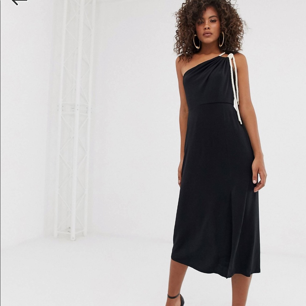 ASOS ✨ Tall one shoulder black nautical midi dress